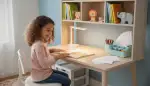 Clevere Raumwunder: Kinderschreibtisch mit Regal