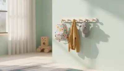 Clevere Wandgarderobe Kinderzimmer: Ordnung mit Stil